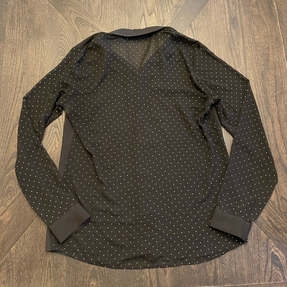 The Limited Black Button Down Shirt Size Small - Picture 2 of 4